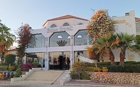 Eden Rock Hotel